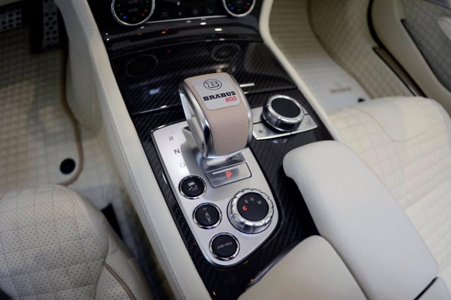 Детали интерьера Mercedes-AMG SL65 800 by Brabus 2016 года  (фото 17 из 71)